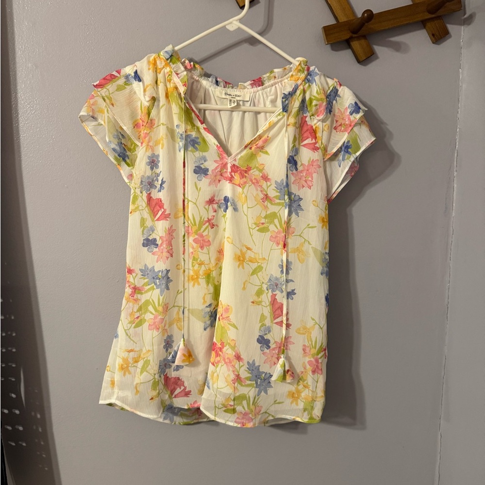 Cream Floral Tie-Neck Short Sleeve Blouse